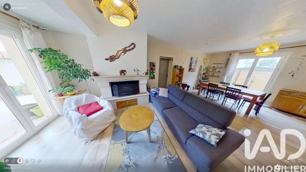 Maison à vendre 6 pièces 140 m² Pollestres