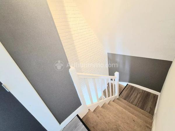 Vente                                                      Maison
                        
                                         111 m2                     à Clermont-Ferrand