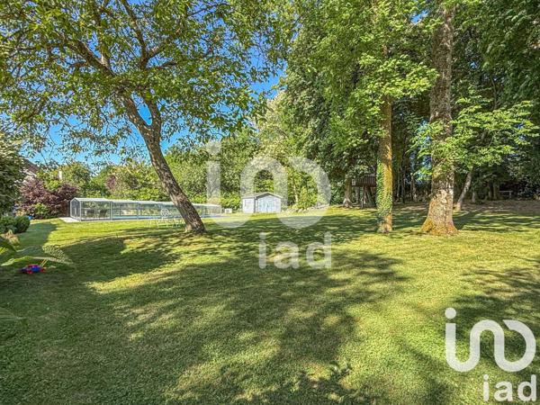 Maison 7 pièces de 271 m² à La Ferté-Gaucher (77320)