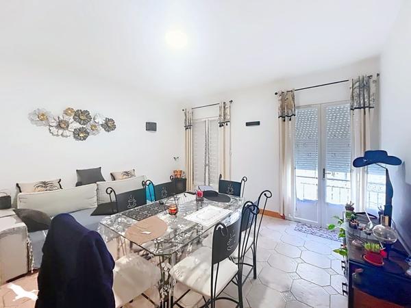 Appartement à vendre 101 992 € Saumur 3 p 49,8 m² DPE E