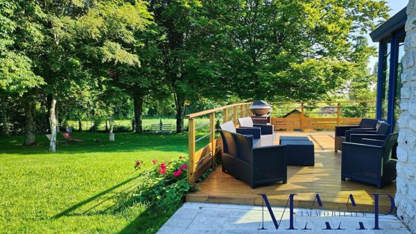 Résidence de 303 m², 5 chambres, séjour 50m²