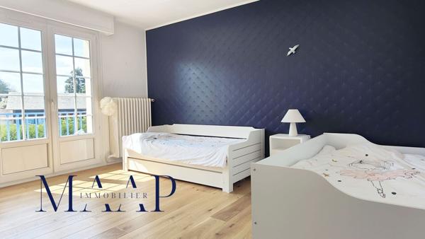 Résidence de 303 m², 5 chambres, séjour 50m²