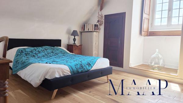 Résidence de 303 m², 5 chambres, séjour 50m²