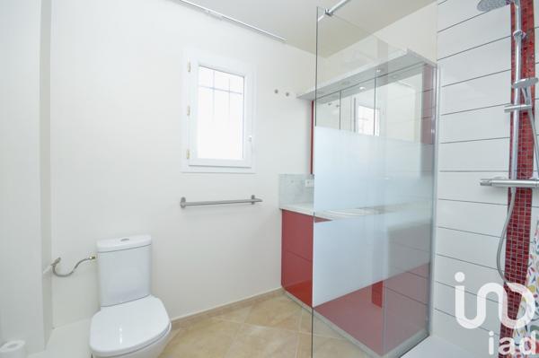 Maison 6 pièces de 174 m² à Lézignan-Corbières (11200)