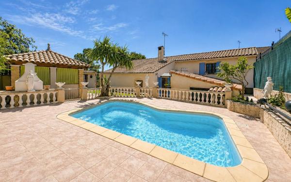 Maison à vendre    5 pièces •  Mougins