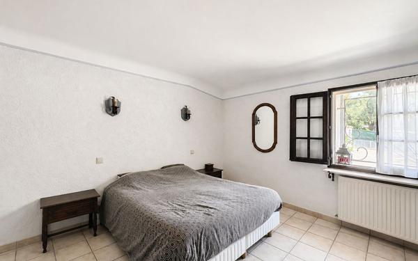 Maison à vendre    5 pièces •  Mougins