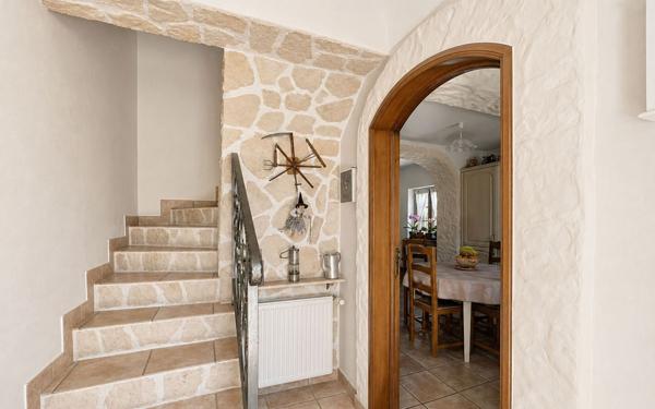 Maison à vendre    5 pièces •  Mougins