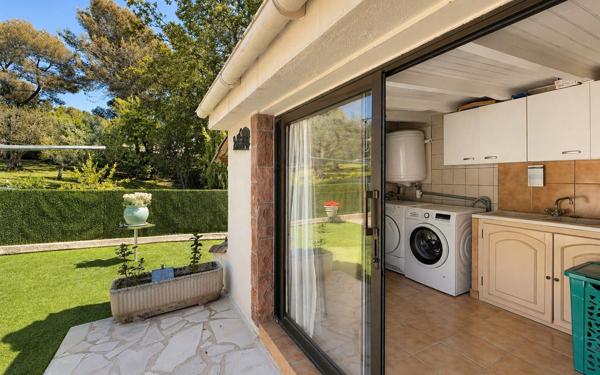Maison à vendre    5 pièces •  Mougins