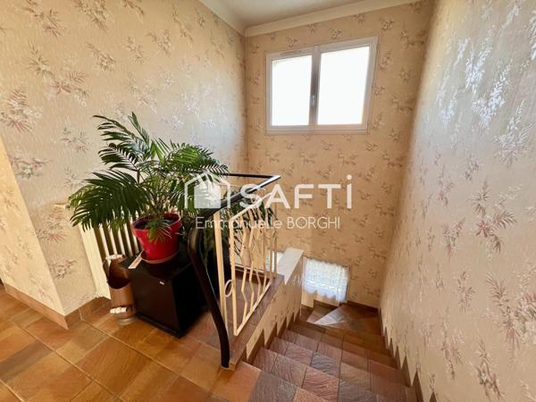 Maison 3 chambres - grand garage - jardin