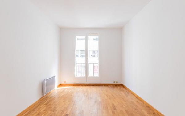 Appartement à vendre    4 pièces • 95 m2 Paris 14
