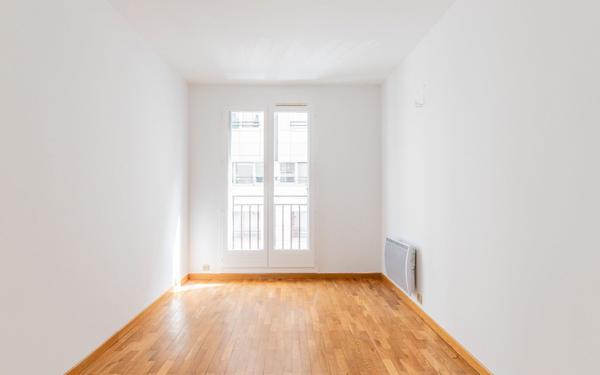 Appartement à vendre    4 pièces • 95 m2 Paris 14