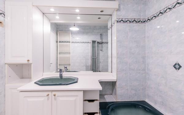 Appartement à vendre    4 pièces • 95 m2 Paris 14