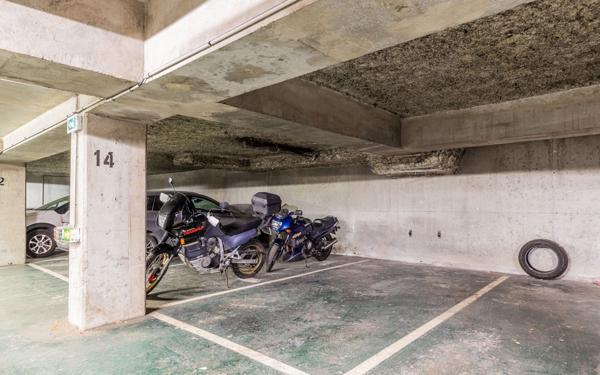 Appartement à vendre    4 pièces • 95 m2 Paris 14