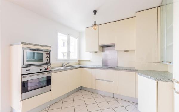 Appartement à vendre    4 pièces • 95 m2 Paris 14