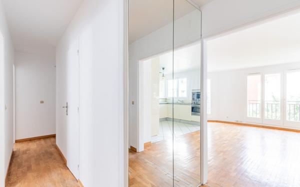 Appartement à vendre    4 pièces • 95 m2 Paris 14