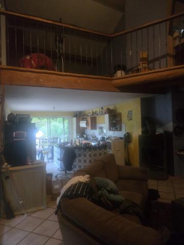 Maison à vendre 3 pièces  ()