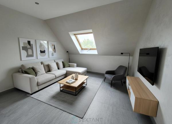 Belles prestations : Maison 5 chambres, garage, piscine, jardin paysagé