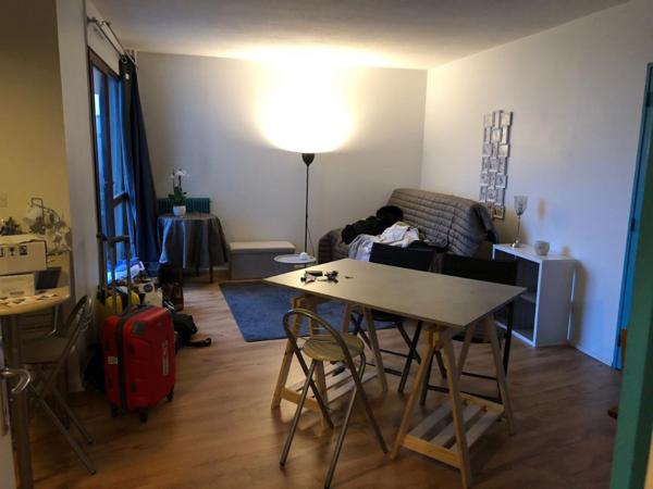 À louer, appartement d'une surface habitable de 32 m², 1 pièce à COMPIEGNE (60200).