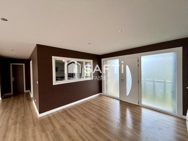 Maison plain-pied 182 m2 4 chambres, Parking