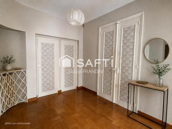 Appartement élégant situé sur les allées