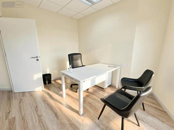 Location - Fonds et/ou murs commerciaux Saint-Martin-des-Champs 29600 105 m 2