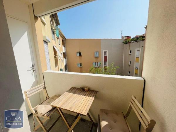 Appartement à louer 1 pièce 11.4m² Toulon (83000)