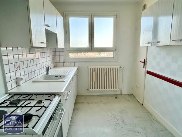 Appartement à vendre 4 pièces 83m² Alençon (61000)