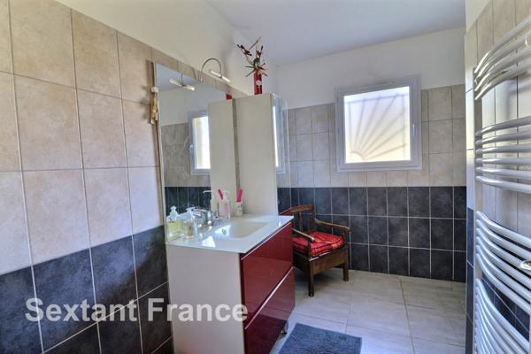 Villa d'Architecte 161m² 63250 Celles-sur-Durolle