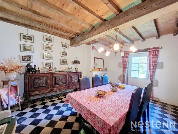 A Vendre Maison en pierre de 210 m² avec jardin et dépendances entre Condom et Nérac