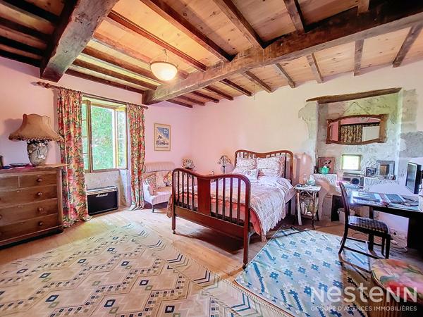 A Vendre Maison en pierre de 210 m² avec jardin et dépendances entre Condom et Nérac