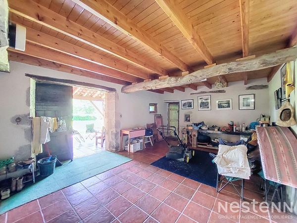 A Vendre Maison en pierre de 210 m² avec jardin et dépendances entre Condom et Nérac