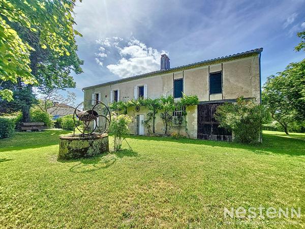 A Vendre Maison en pierre de 210 m² avec jardin et dépendances entre Condom et Nérac