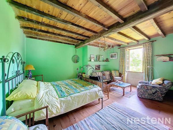 A Vendre Maison en pierre de 210 m² avec jardin et dépendances entre Condom et Nérac