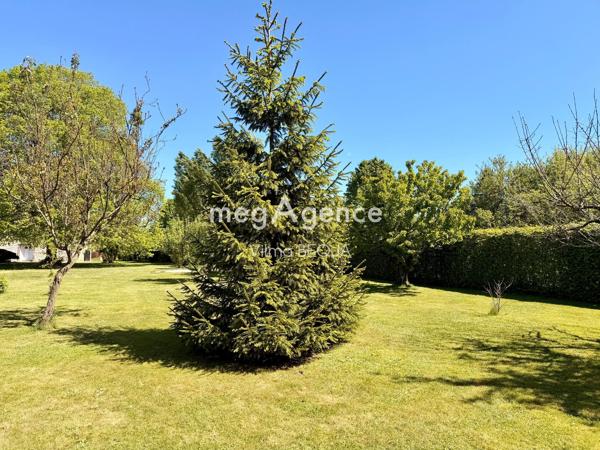 Maison à DIXMONT, 89500 - 6 pièces 173m²