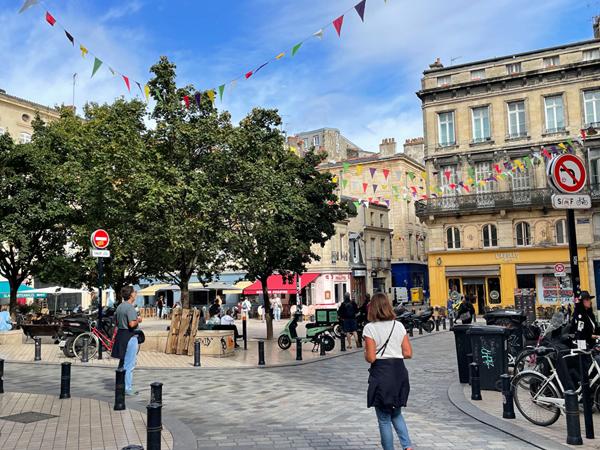 Cession de bail Bordeaux, Quartier de la Grosse Cloche
