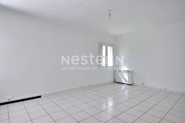 MARIGNANE-Maison T4/5 d'environ 125 m2 sur une parcelle de 446 m2.