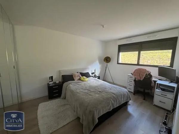 Appartement à louer 4 pièces 76.53m² Ferney-Voltaire (01210)