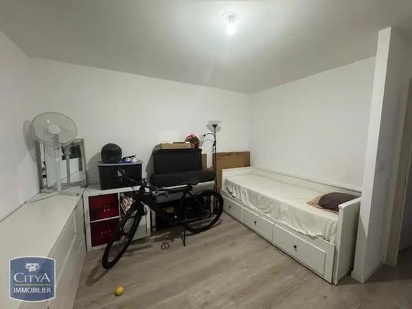 Appartement à louer 4 pièces 76.53m² Ferney-Voltaire (01210)