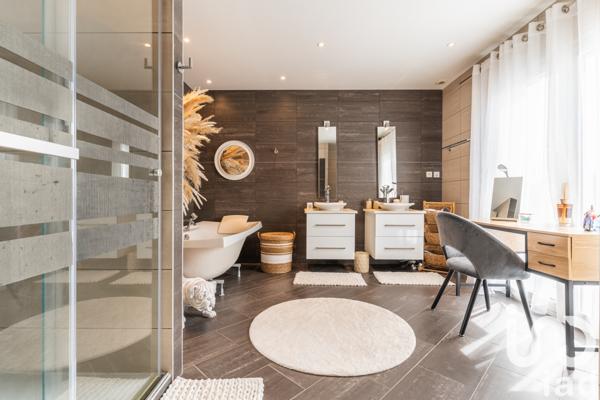 Maison à vendre 8 pièces 310 m² Pont-l'Évêque