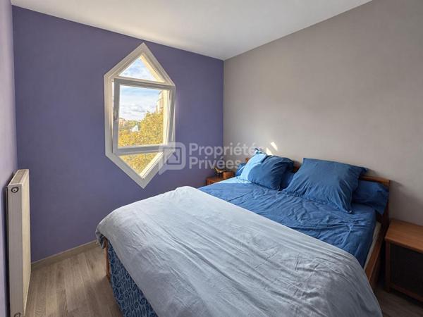 94000 CRÉTEIL PORT - APPARTEMENT 5 PIÈCES RÉNOVÉ DE 80 M² - 3 CHAMBRES + BALCON + PARKING, VUE PORT