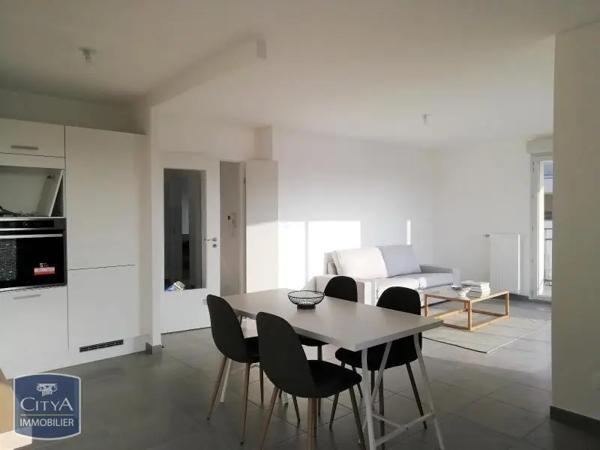 Appartement à louer 3 pièces 68.64m²