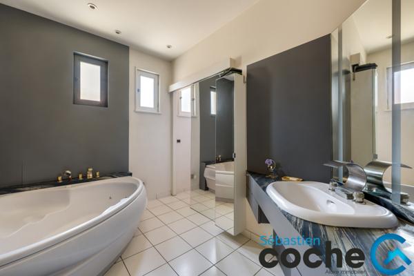 Lyon (69003) Exclusivité Montchat - Maison / Duplex avec jardin privatif