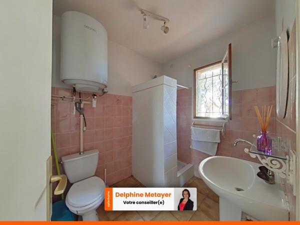 LORGUES — Propriété Provençale d'exception, vue panoramique, T2 indépendant & piscine