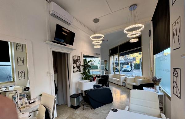 FONDS DE COMMERCE – SALON DE COIFFURE, ONGLES ET SOINS ESTHÉTIQUES – LE CANNET (06)