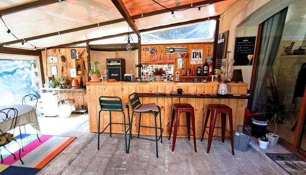 VOUS RECHERCHEZ UNE MAISON DE FAMILLE ?
