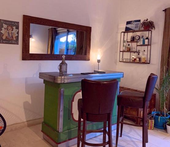 VOUS RECHERCHEZ UNE MAISON DE FAMILLE ?