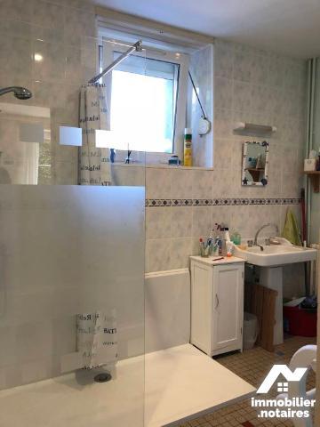 A VENDRE HUELGOAT MAISON PROCHE DU CENTRE