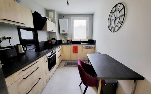 Appartement à vendre    3 pièces • 69,80 m2 Gagny