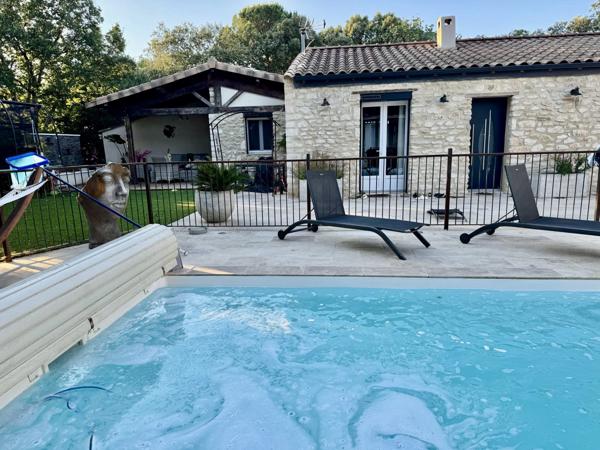 À vendre à Suze-La-Rousse (26) : villa avec piscine  Suze-la-Rousse (26790)