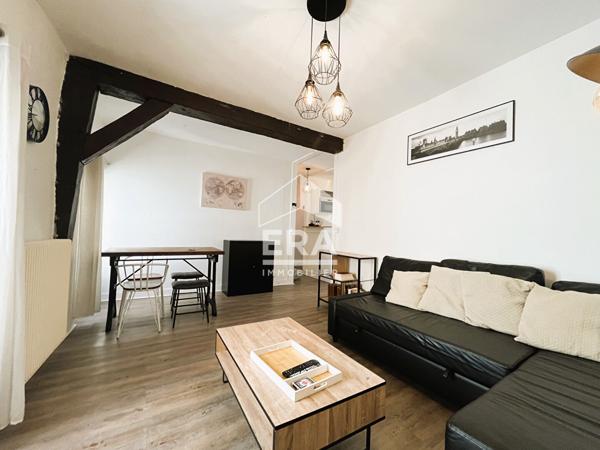 APPART. T2 MEUBLE A LOUER - BLOIS - CENTRE-VILLE, VUE SUR LOIRE, AMENAGEMENT DE QUALITE